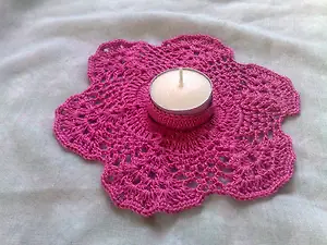 Gehäkelter Teelichthalter in rosa - MyCrocheting