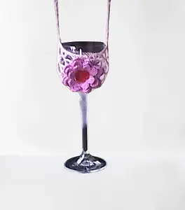 Gehäkelter Weinglashalter in rosa - MyCrocheting