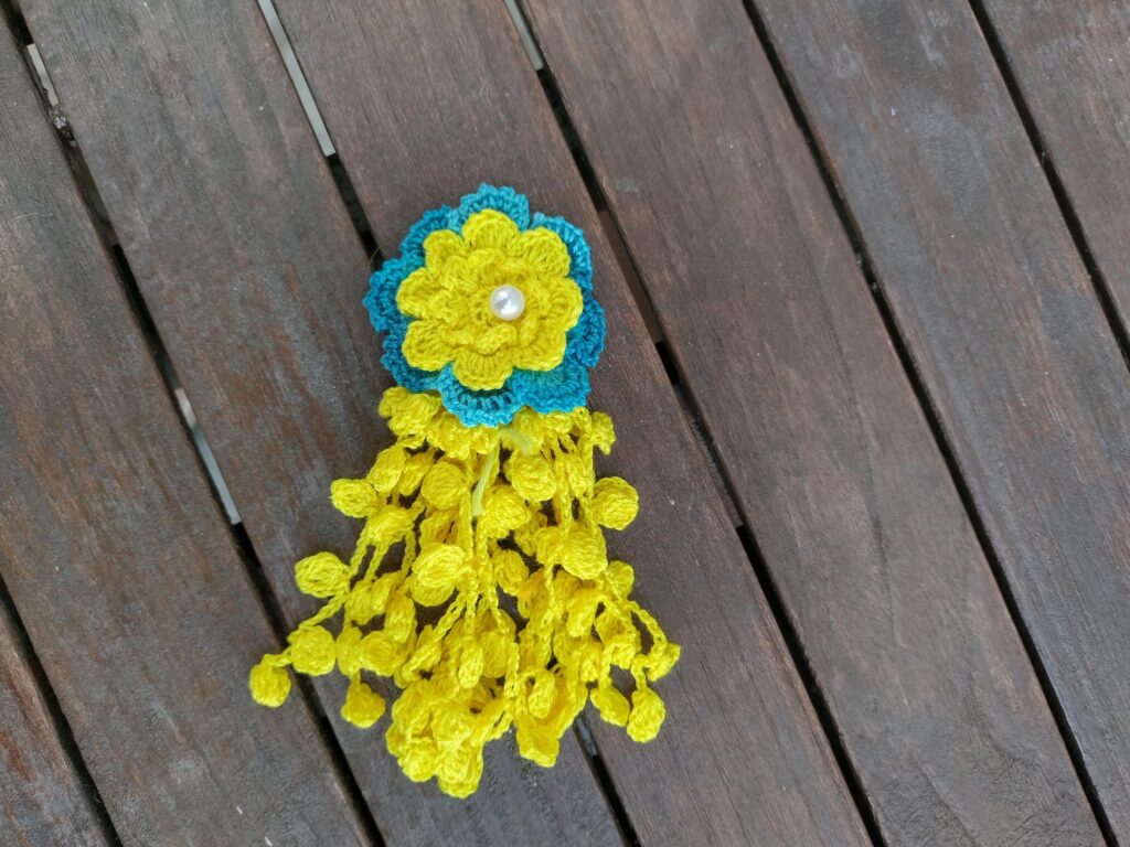 Rapport häkeln - Blumenstrauß Hänger