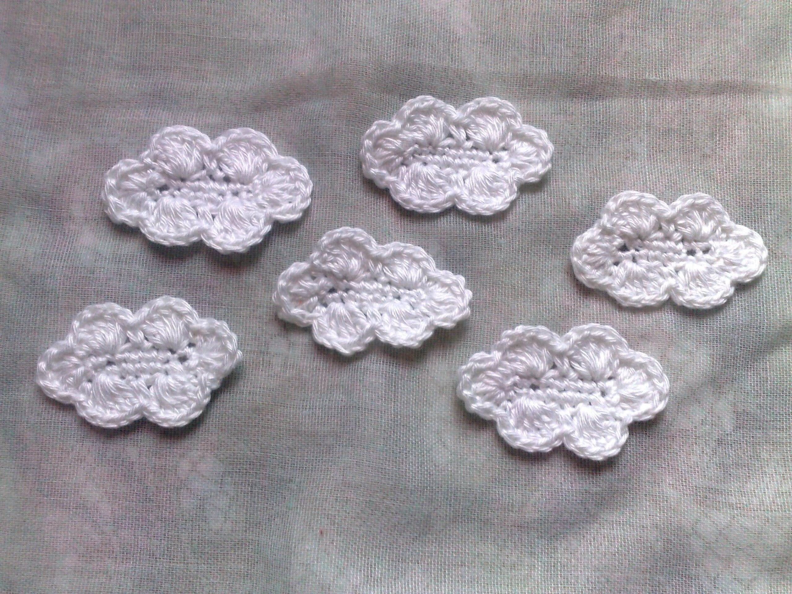 Gehäkelte Wolken - gehäkelte Wolken Aufnäher für Kinderbekleidung – Bild 4