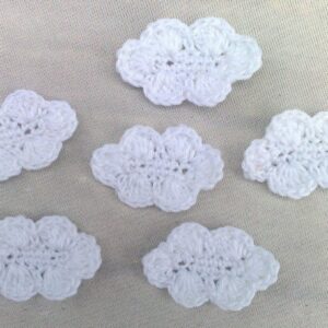 Gehäkelte Wolken - gehäkelte Wolken Aufnäher für Kinderbekleidung