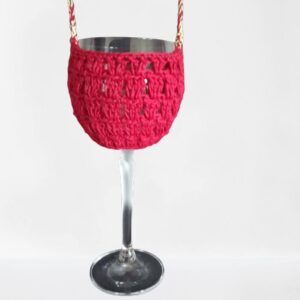 Weinglashalter zum umhängen - rotes gehäkeltes Weinglas Cover