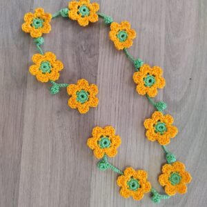 Blumengirlande gelb - Häkelgirlande mit kleinen gelben Blüten