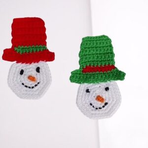 Schneemann Applikation - 2 Stück gehäkelte Aufnäher